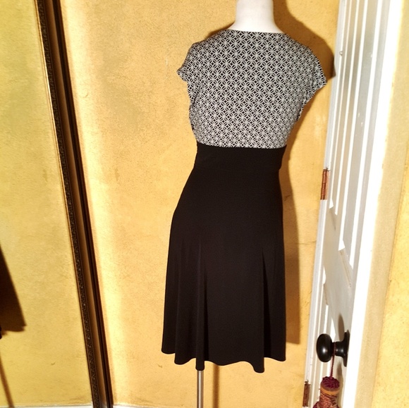 London Times casual work attire dress blac… - Picture 5 of 8